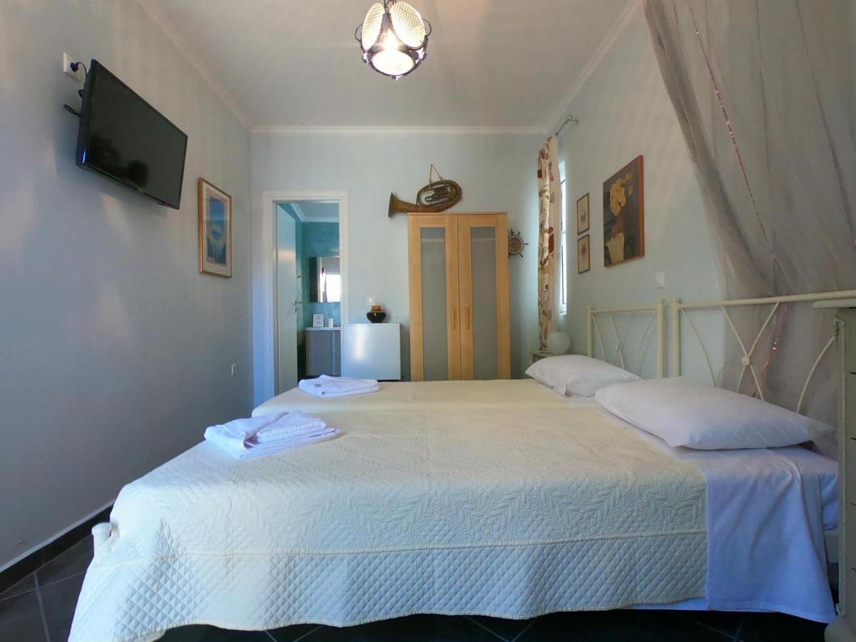 Glafky Apartment Vathy  Ngoại thất bức ảnh